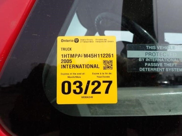 2005-international-durastar-4200-image-23