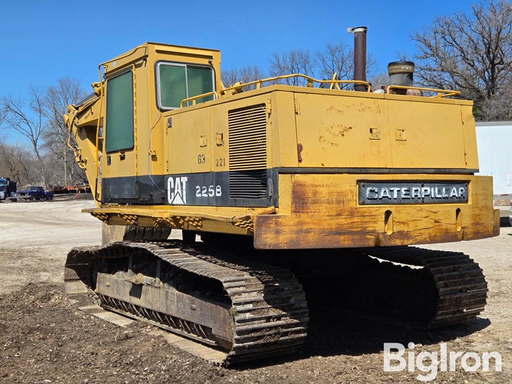 caterpillar-225-image-7