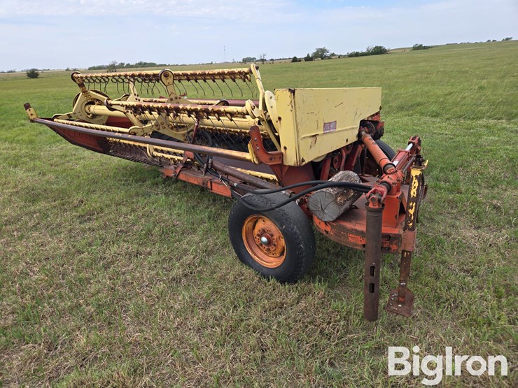 new-holland-495-image-1