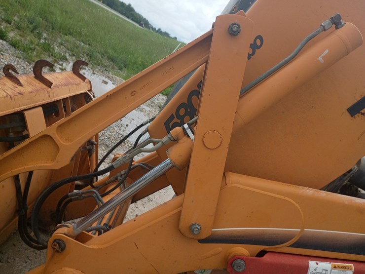 case-580m-image-94