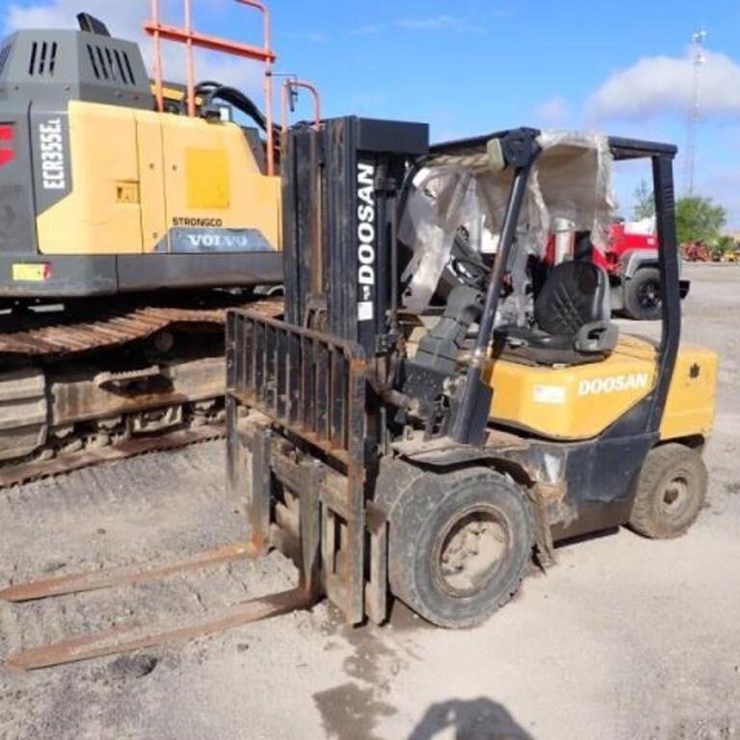 DOOSAN D30S-3