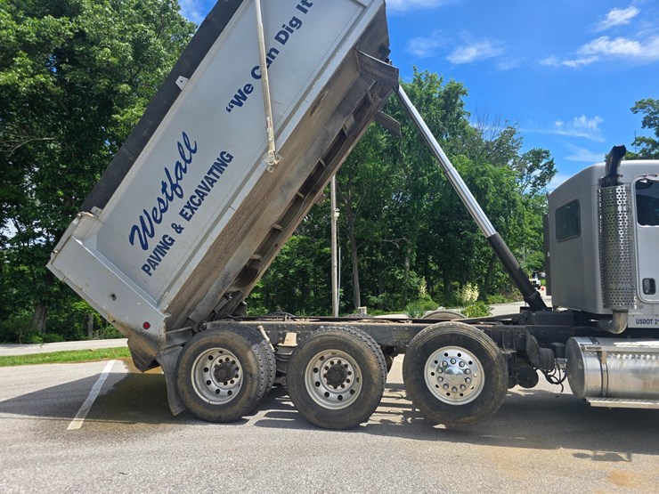 1997-kenworth-t800-image-52