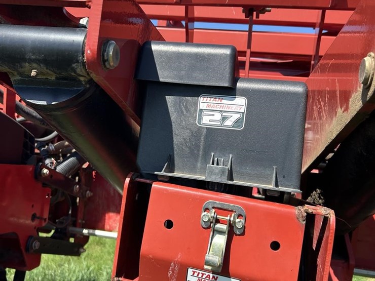 2015-case-ih-1265-image-20