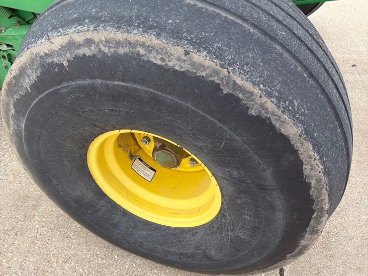 john-deere-469-image-26