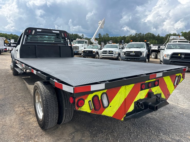 2018-ford-f550-image-7