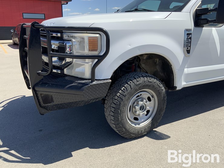 2021-ford-f250-xl-image-16