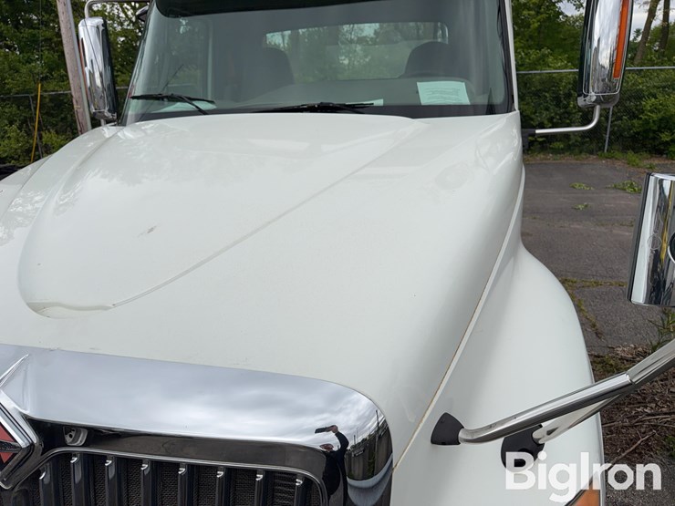 2015-international-prostar-image-10