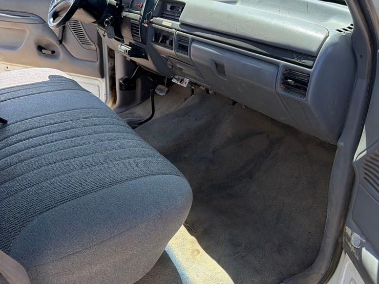 1996-ford-f350-image-39