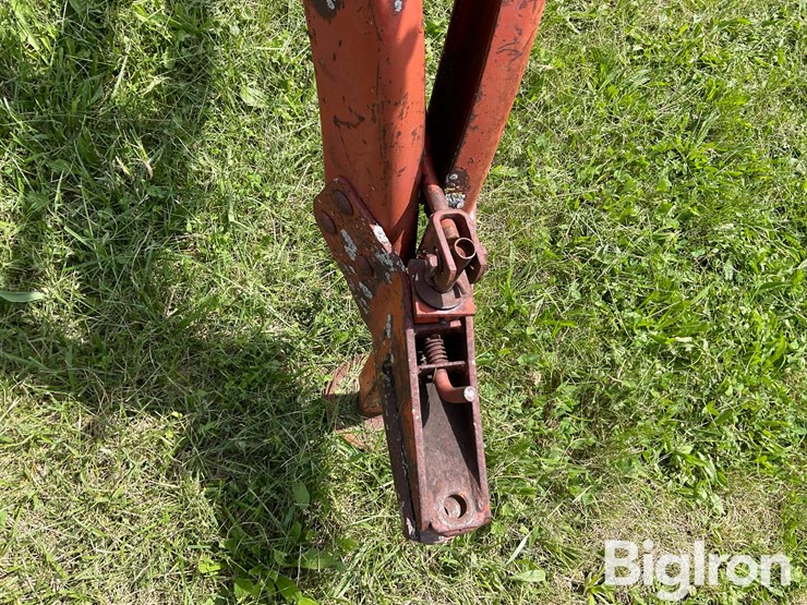 new-holland-258-image-14