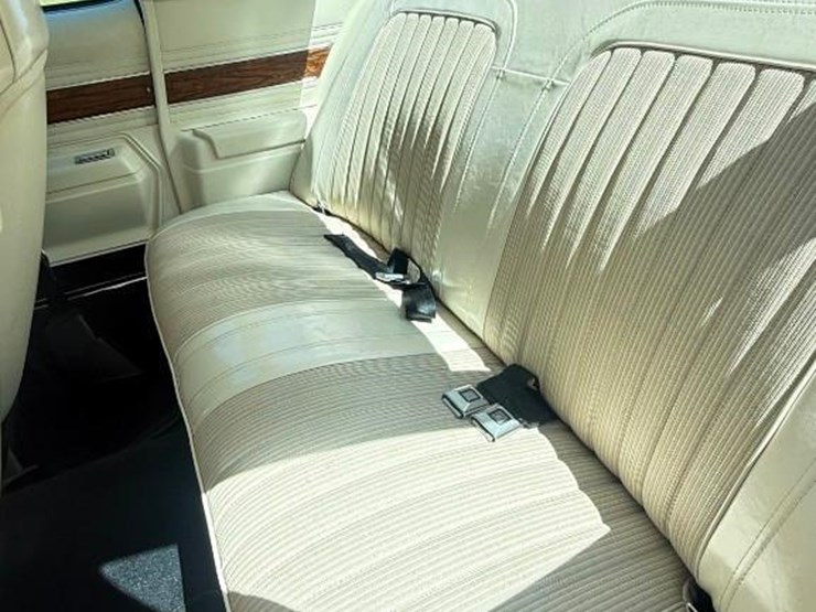 1974-oldsmobile-cutlass-442-image-23