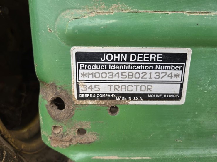 john-deere-345-image-4