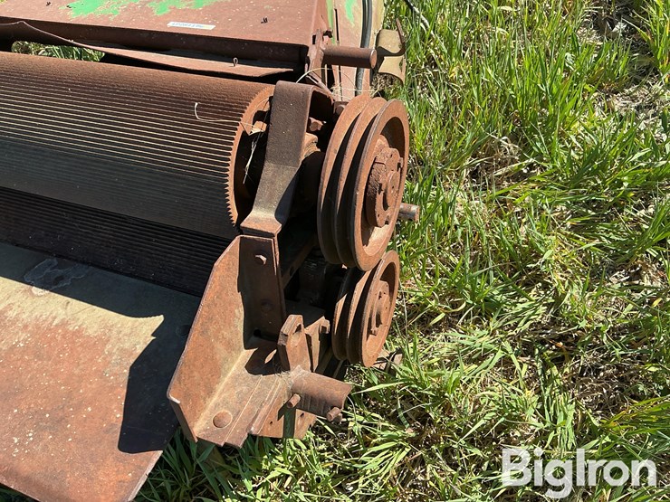 john-deere-5830-image-10