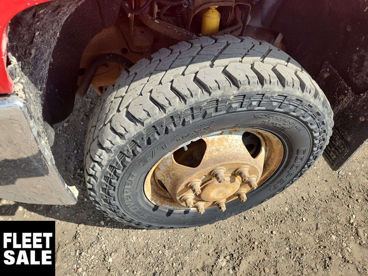 2019-chevrolet-silverado-3500hd-image-28