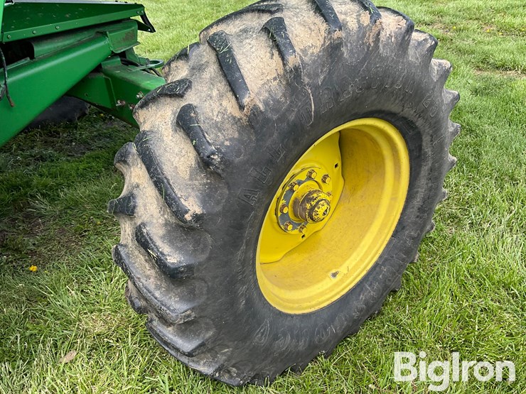 1988-john-deere-8820-titan-ii-image-12