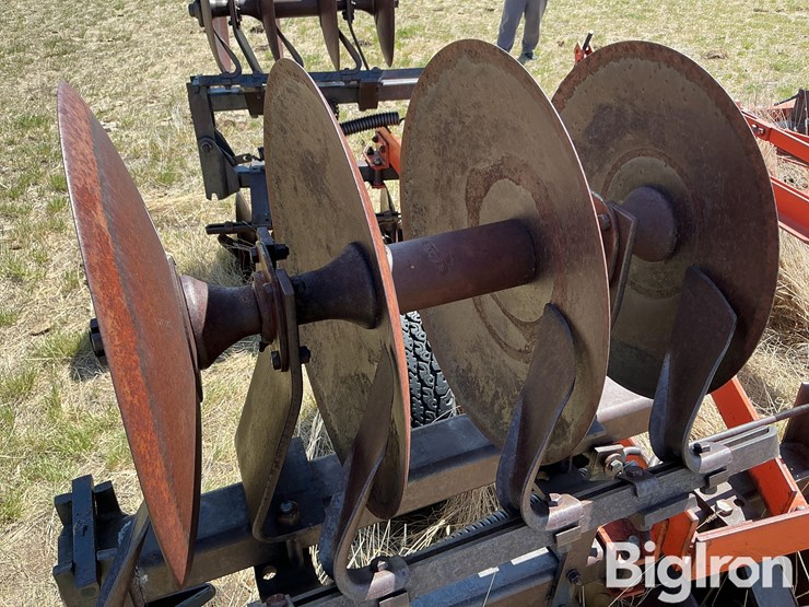 allis-chalmers-2300d-disk-harrow-image-16