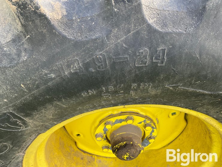 1988-john-deere-8820-titan-ii-image-13
