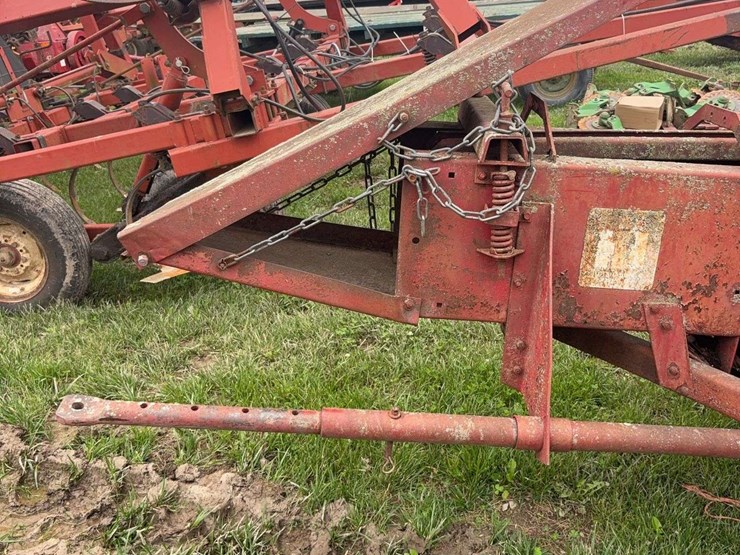case-ih-430-image-3