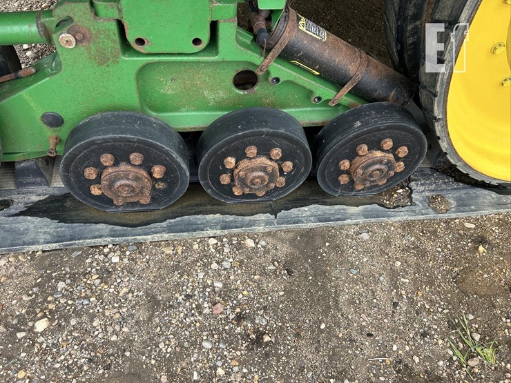 2004-john-deere-8220t-image-8