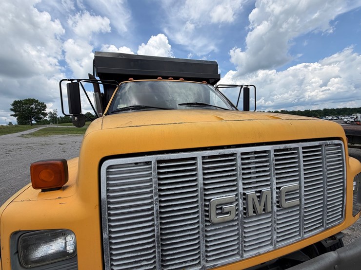 1996-gmc-topkick-image-21