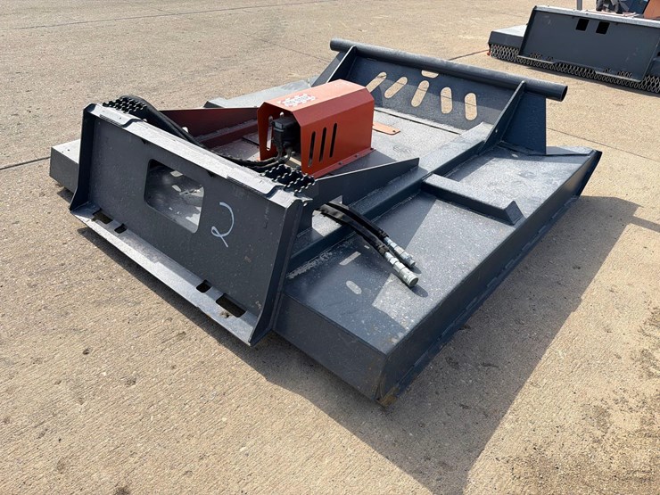 heavy-duty-skidloader-72”-whirly-mower-image-3