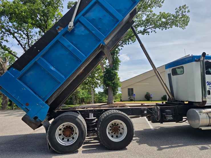 2003-kenworth-t800-image-50