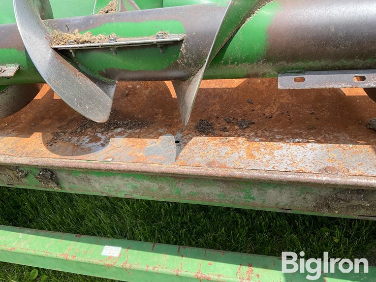 john-deere-843-image-11