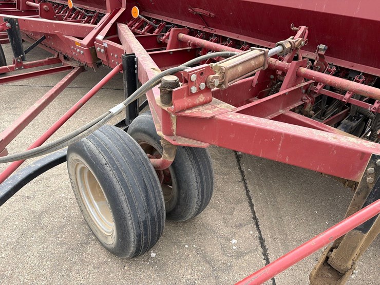 case-ih-6200-image-25
