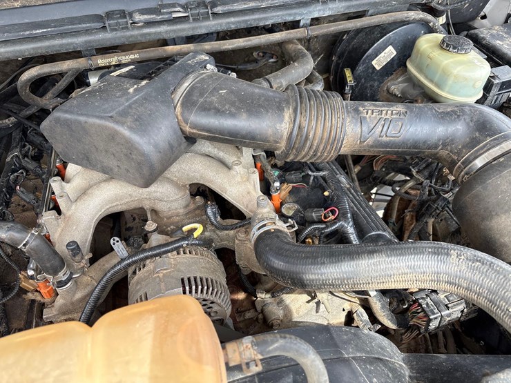 2001-ford-f250-image-42
