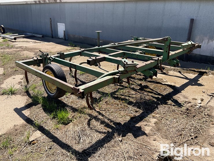 john-deere-1610-image-3