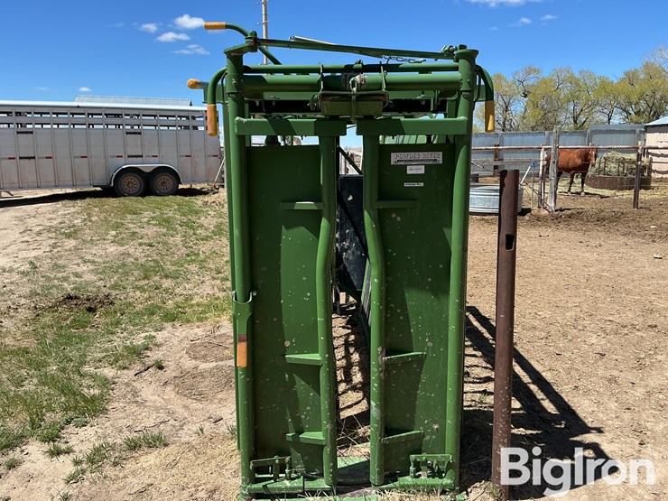 powder-river-working-chute-w/-palpation-cage-image-2