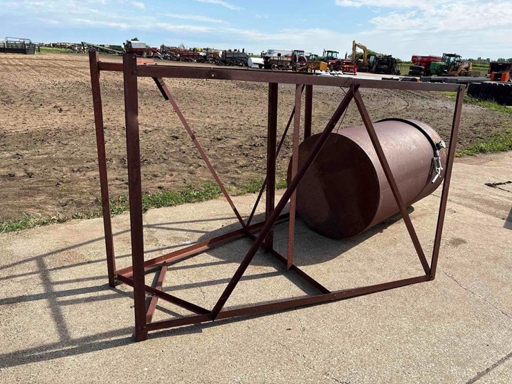 300-gallon-fuel-barrel-w/-stand-image-10