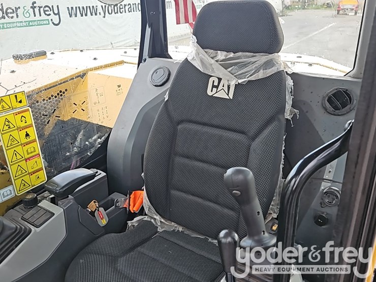 2023-caterpillar-310-image-31
