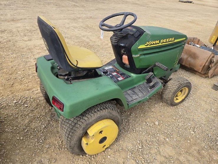 john-deere-345-image-2