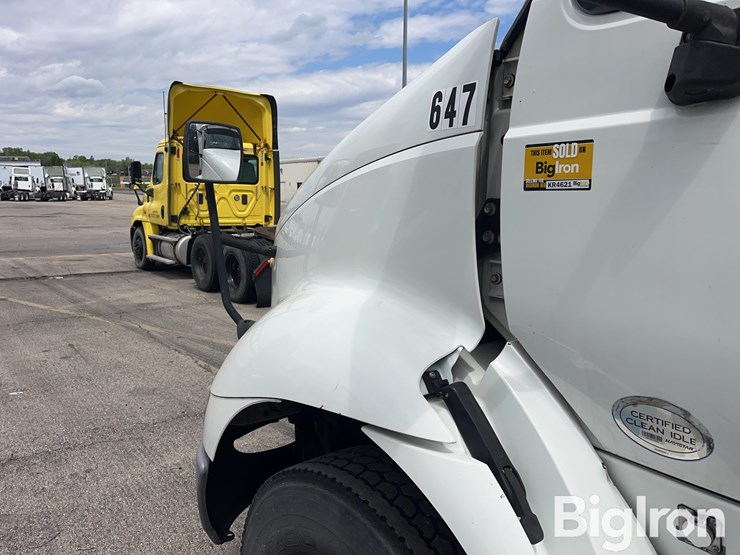 2016-international-transtar-8600-image-15