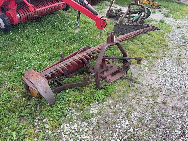 case-ih-1300-image-1