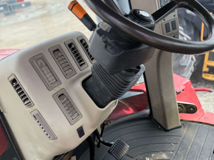 2012-case-ih-350-image-28