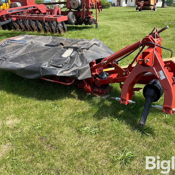 2012 NEW HOLLAND H6750