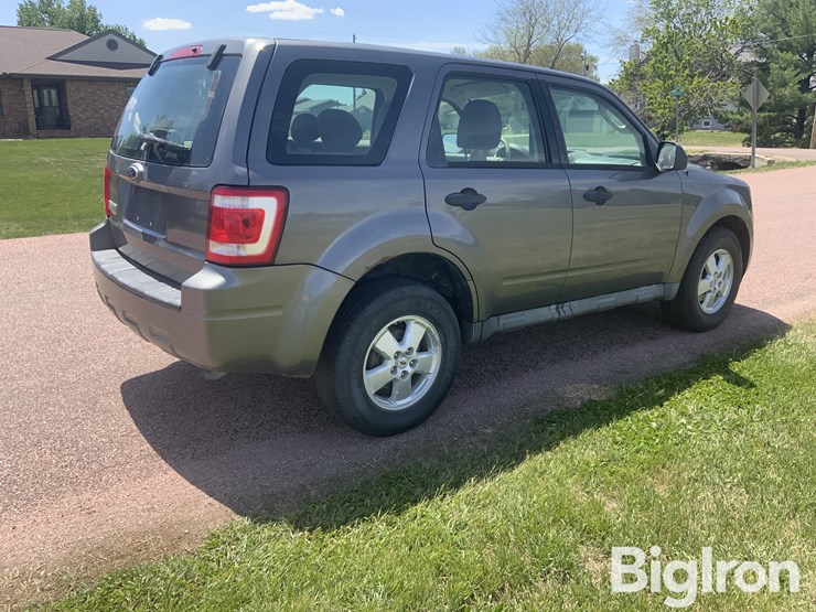 2009-ford-escape-xls-image-5