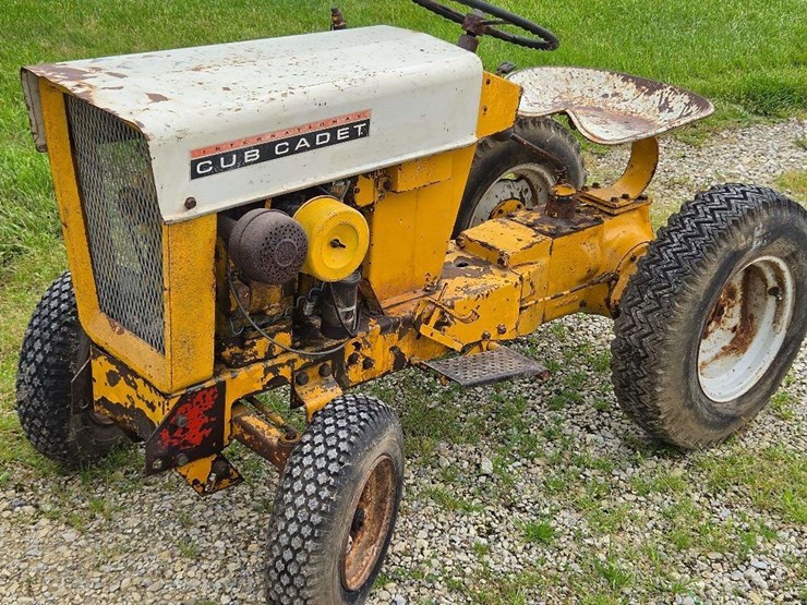 international-cub-image-1