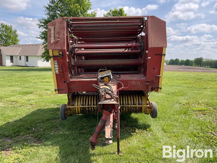 1989-new-holland-855-image-2