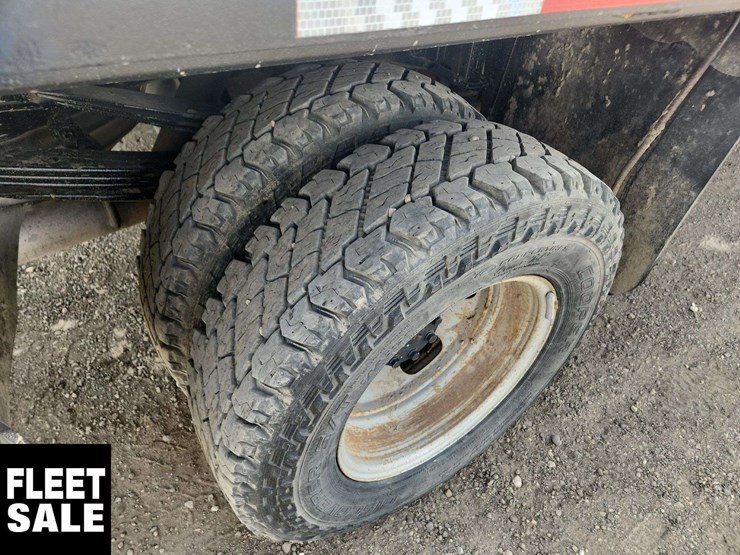 2020-chevrolet-silverado-3500hd-image-33
