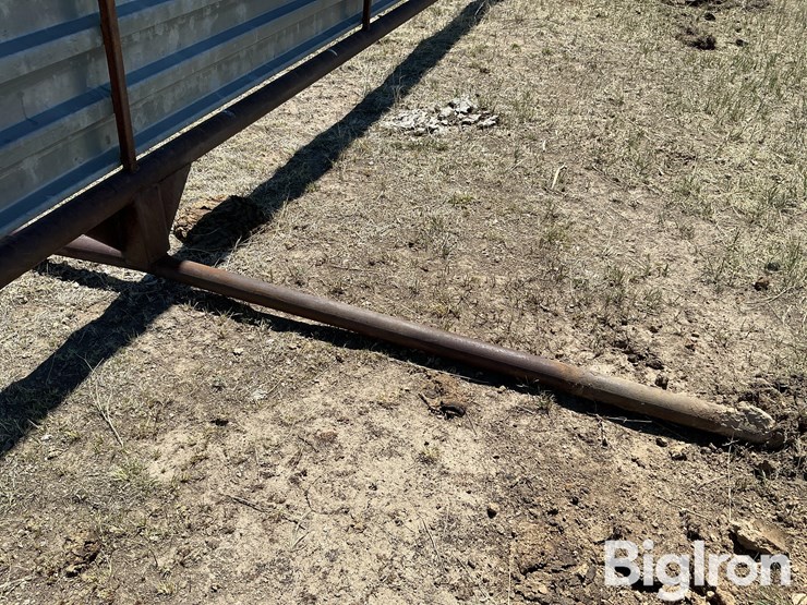 portable-free-standing-wind-break-panel-image-14
