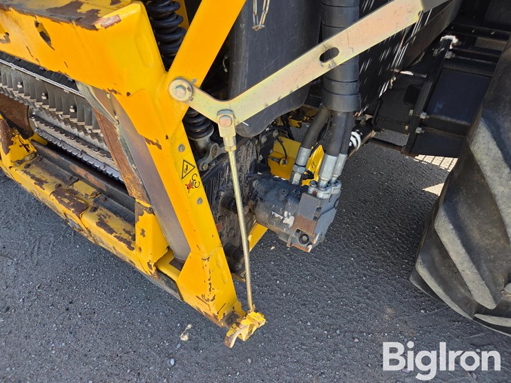 2016-new-holland-fr850-image-15