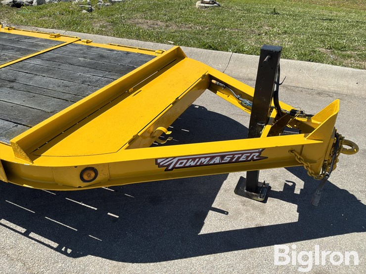 2020-towmaster-t-12dt-image-15