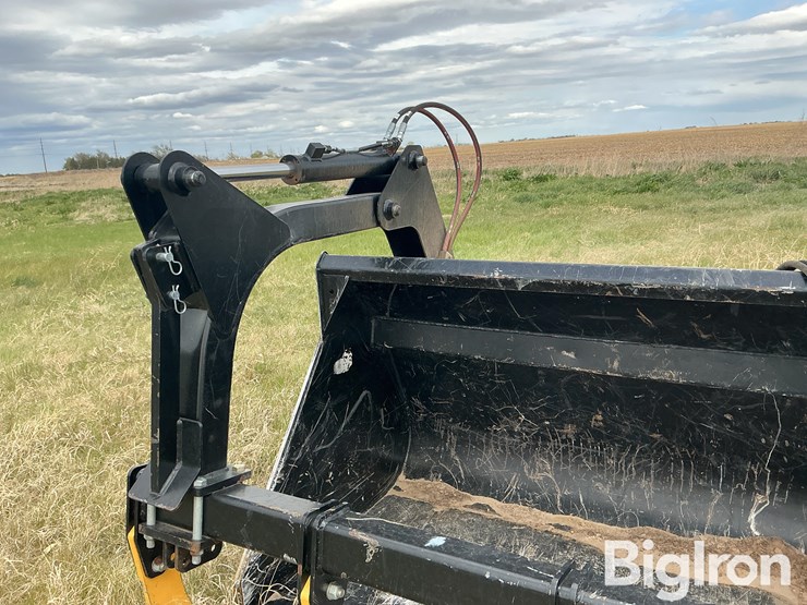 jcb-tm220-image-20