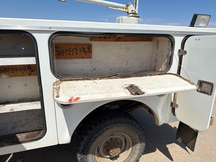 1996-ford-f350-image-29