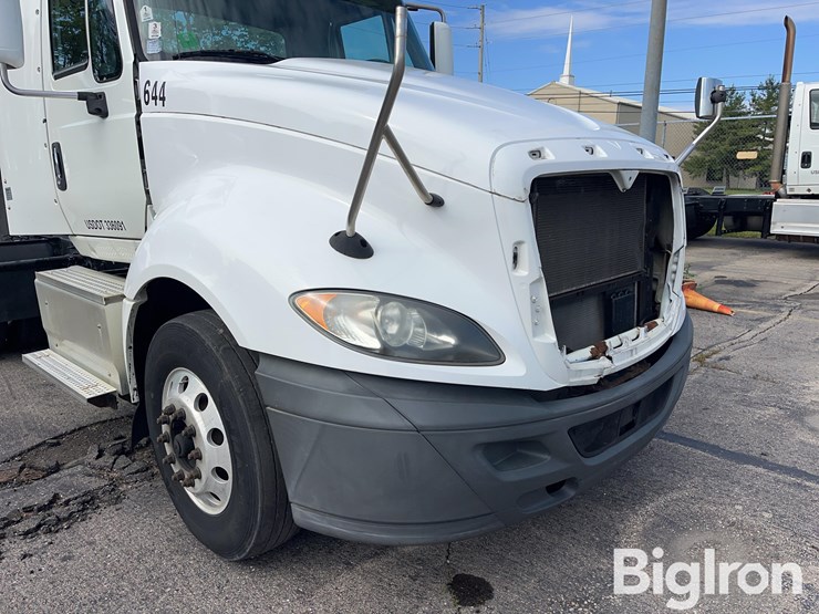 2015-international-prostar-image-20