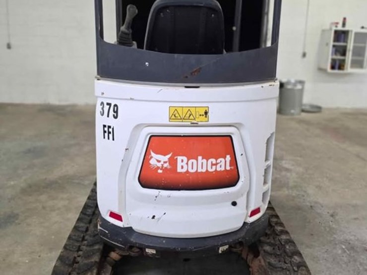 2016-bobcat-e20-image-3