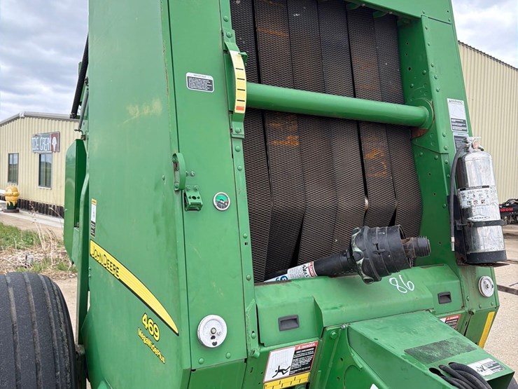 john-deere-469-image-18