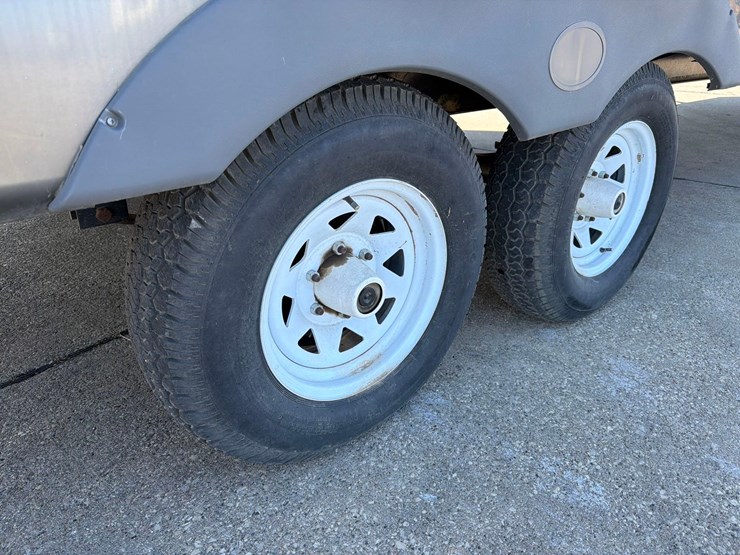 2011-puma-31ft-bumper-hitch-camper-image-23